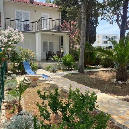 Holiday Home Nova โนวาลยา ภายนอก รูปภาพ